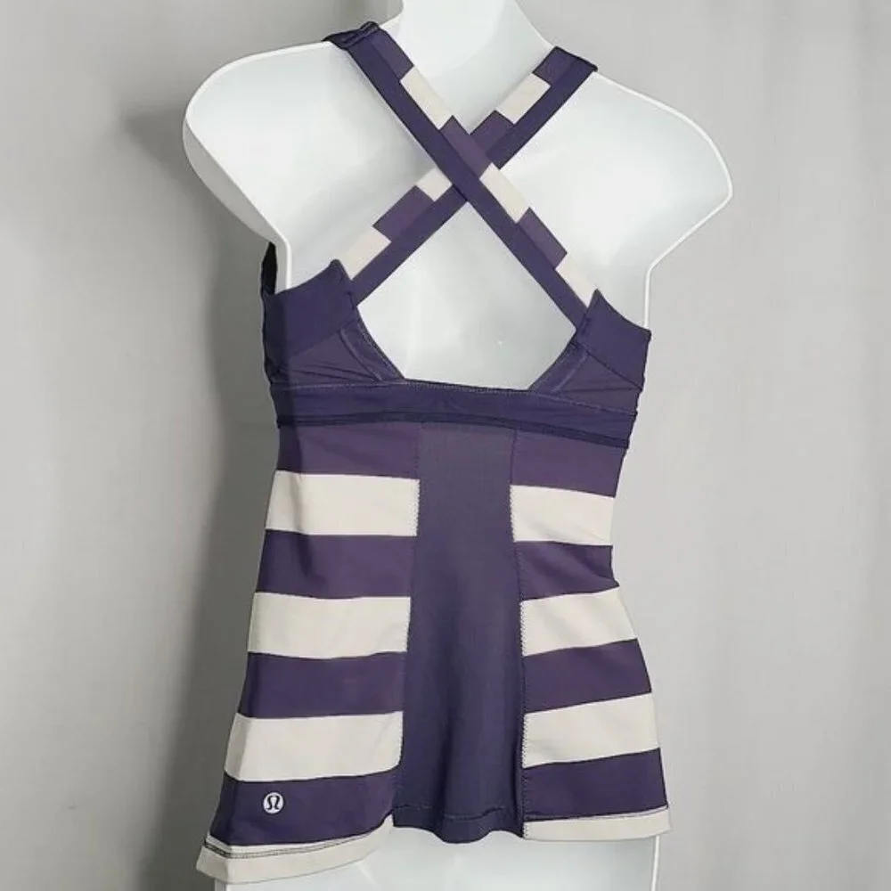 Lululemon Run: Stuff Your Bra Tank II - Picture 6 of 6